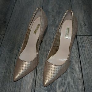 Guess heels